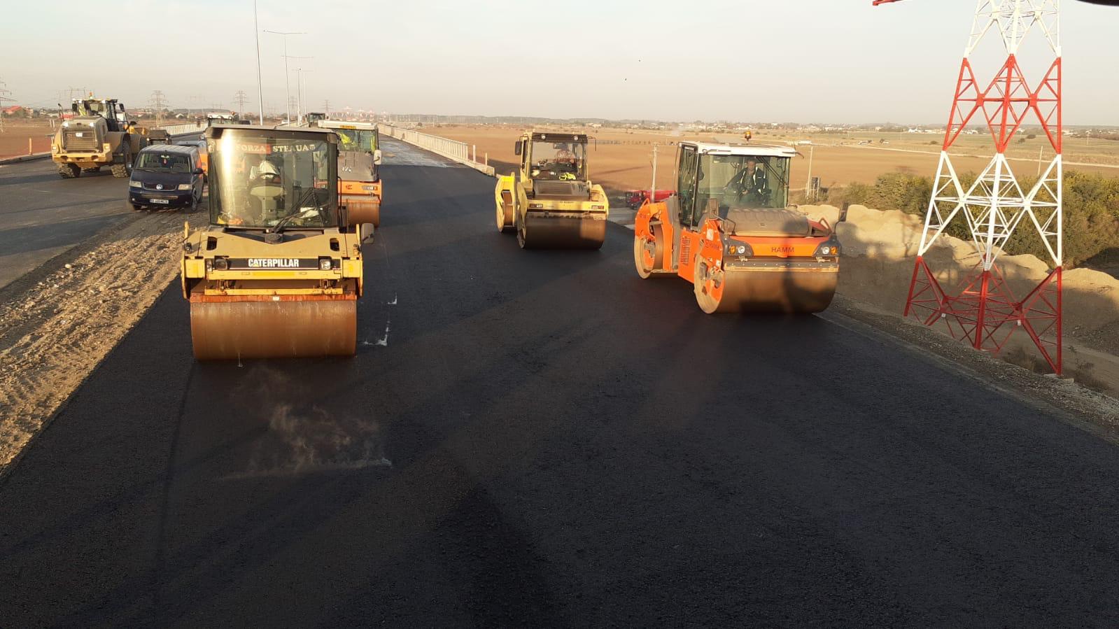 Imagine descriptivă despre noi