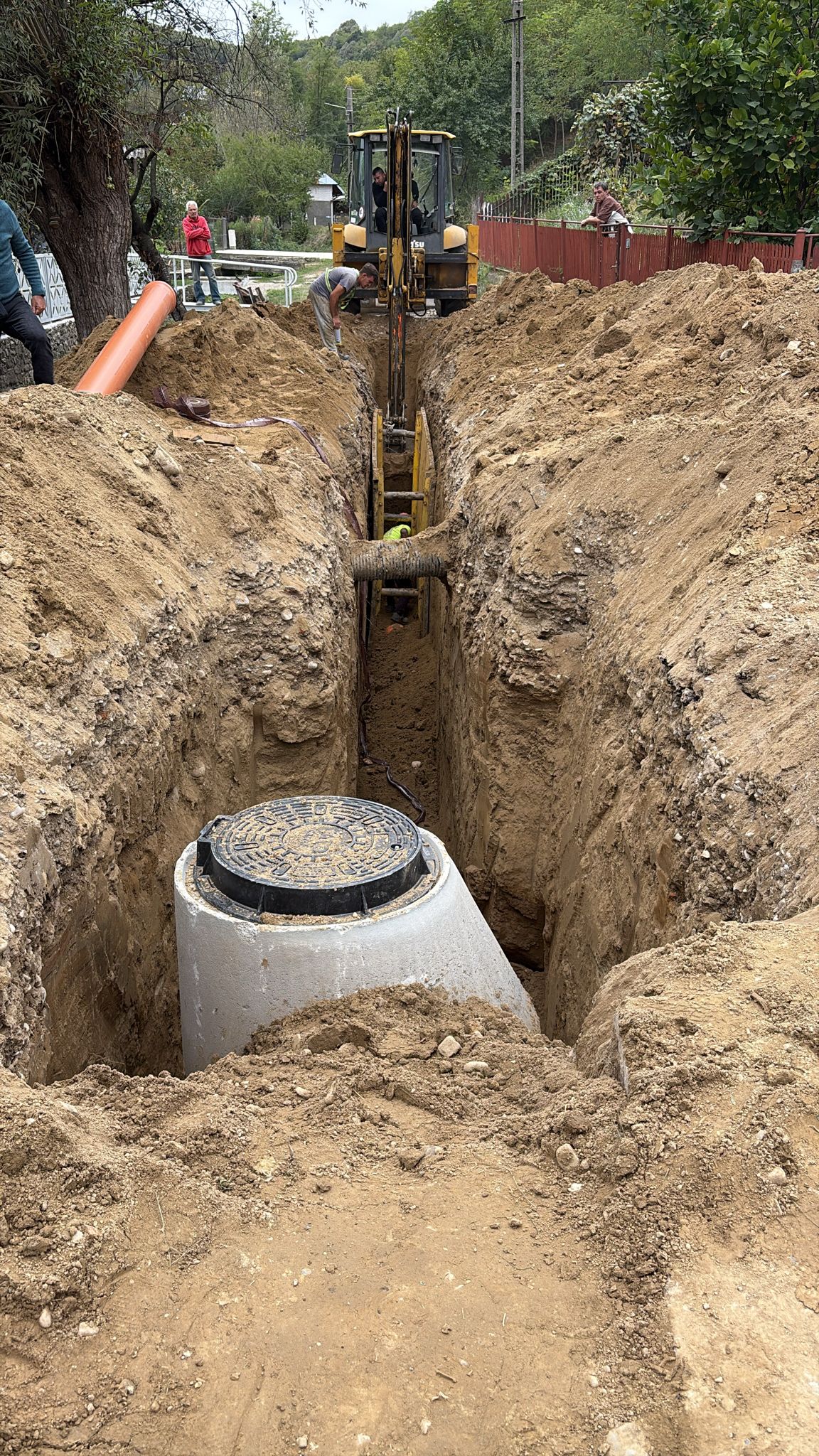 Imagine descriptivă despre noi